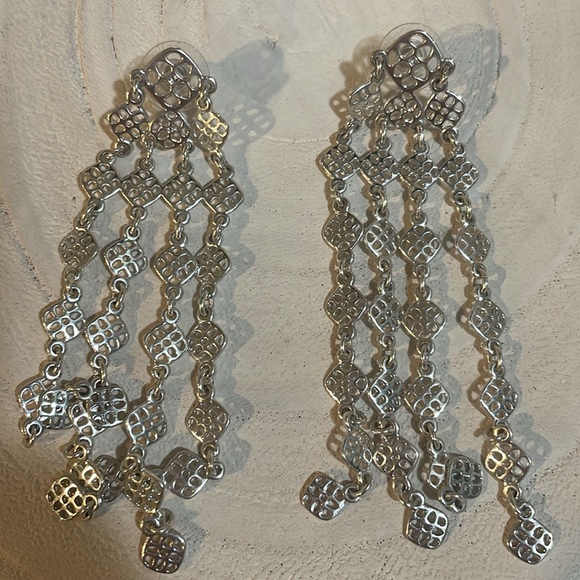 Stella & Dot  Devon Chandelier earrings - Picture 2 of 3